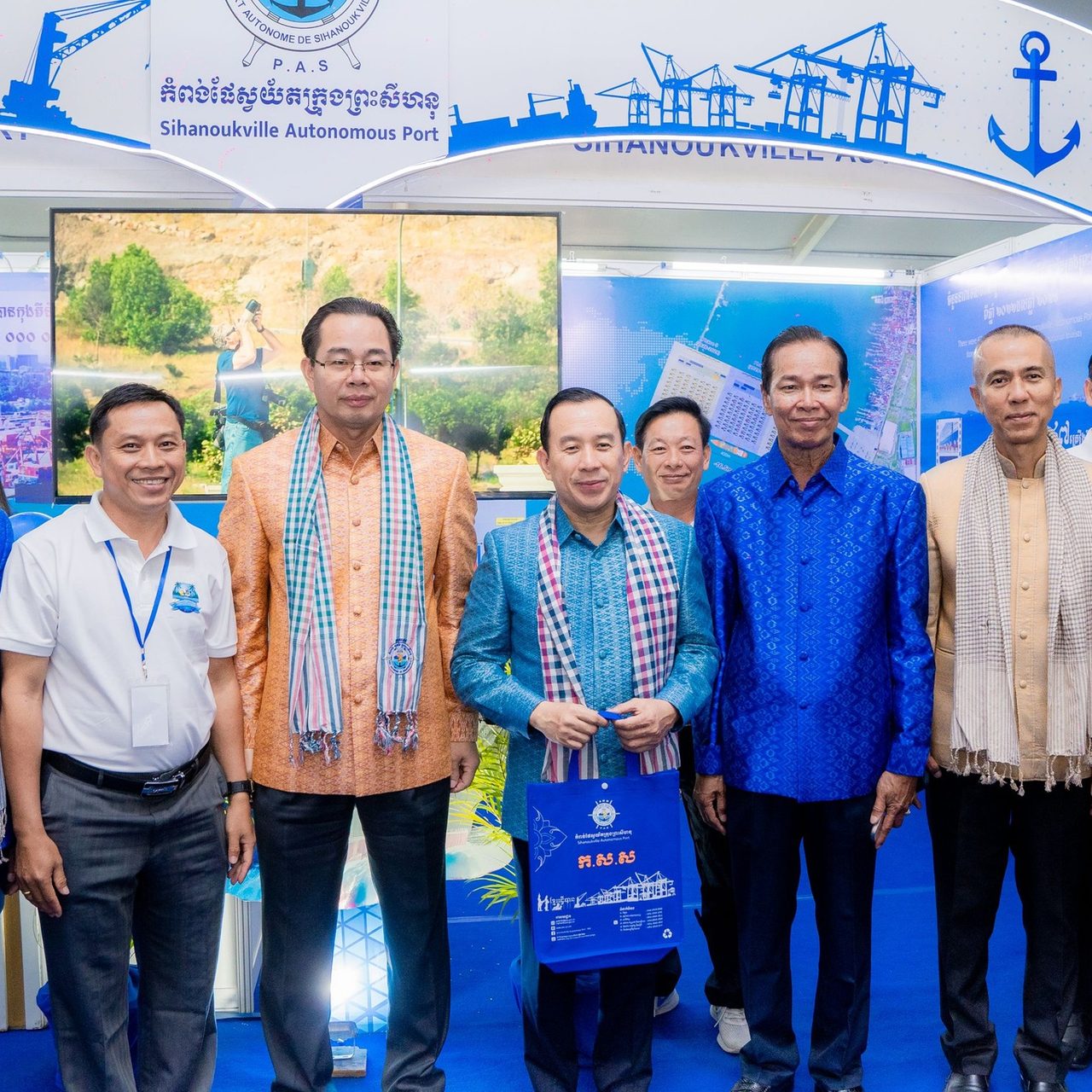 ពិព័រណ៍ទេសចរណ៍ វប្បធម៍ និងពាណិជ្ជកម្ម នៅខេត្តព្រះសីហនុ