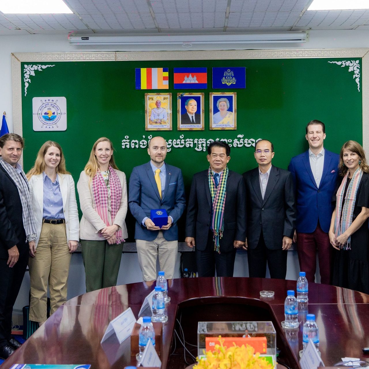 Welcomed a visit of the Delegation of the European Union to the Kingdom of Cambodia, led by Mr. Andreas BERG