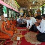 ឯកឧត្តម លូ គឹមឈន់ បានចូលរួមកាន់បិណ្ឌវេនទី ៩ នៅវត្តកោះកែវ និងវត្តព្រែកពោធិ៍មង្គល ស្រុកស្រីសន្ធរ ខេត្តកំពង់ចាម