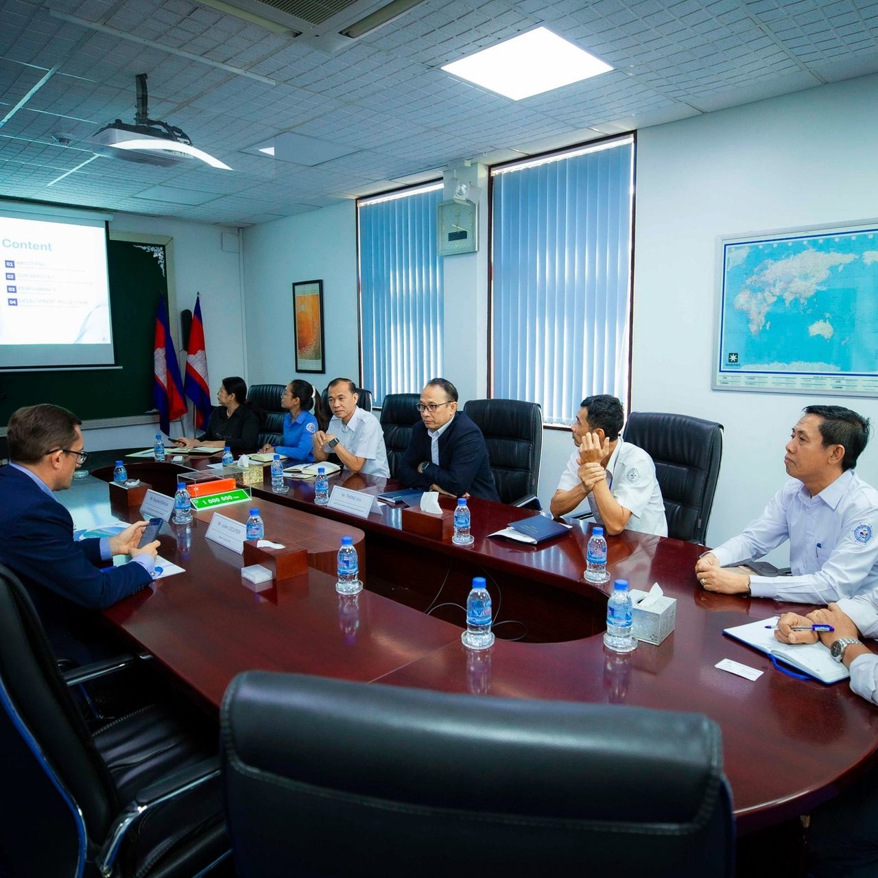 Held a discussion meeting with CMA CGM (Cambodia) Co., Ltd