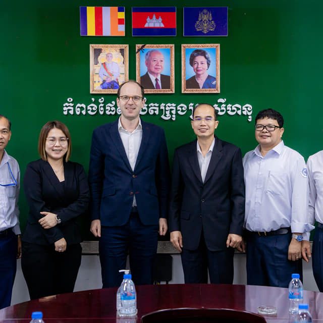 held a discussion meeting with Mediterranean Shipping (Cambodia) Co., Ltd