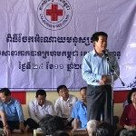 ឯកឧត្តម លូ គឹមឈន់ និងក្រុមការងារទាំងអស់ បាននាំយកអំណោយសម្តេចគតិព្រឹទ្ធបណ្ឌិត