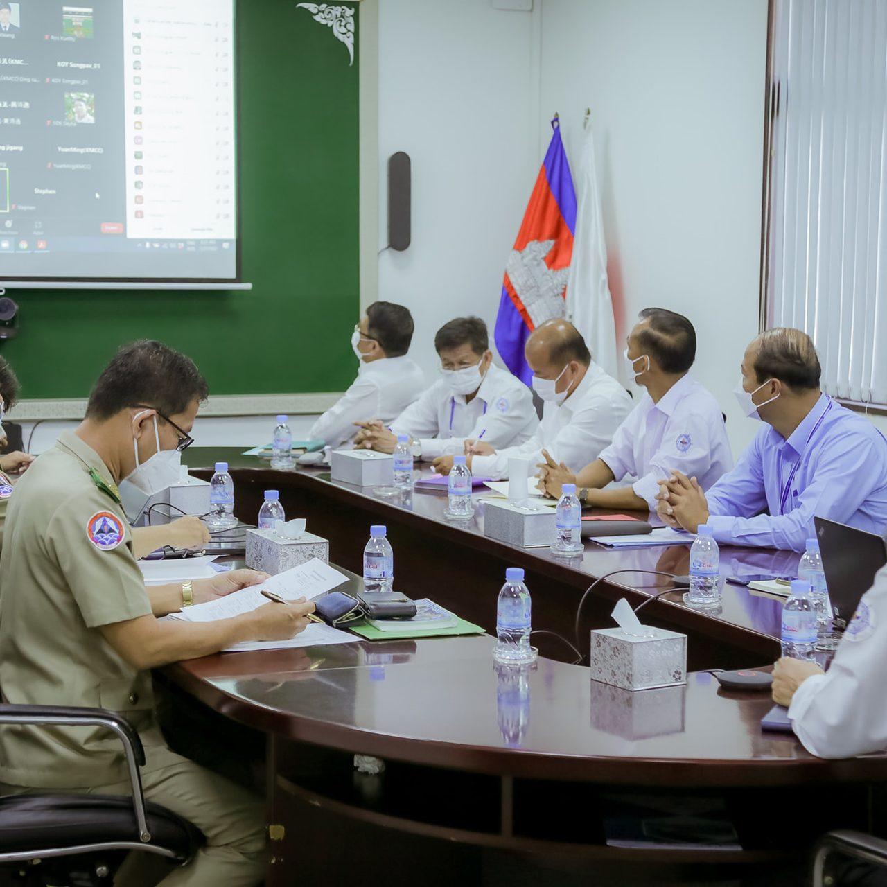 A meeting with Fishery administration and Delegate General of Tax Administration of China via Zoom platform to conduct checking in a preparation procedure of exporting processed pangasius djambal to China through PAS gateway