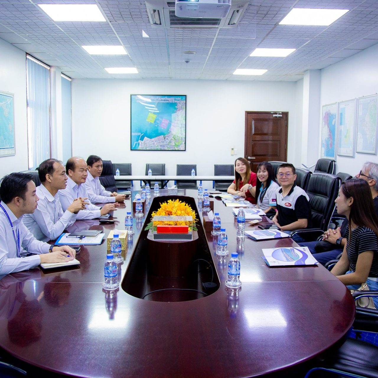ដំណើរទស្សនកិច្ច ក្រុមហ៊ុន Maersk (Cambodia) Ltd. មកកាន់ កំពង់ផែស្វយ័តក្រុងព្រះសីហនុ ថ្ងៃទី១១ ខែកញ្ញា ឆ្នាំ២០២៥