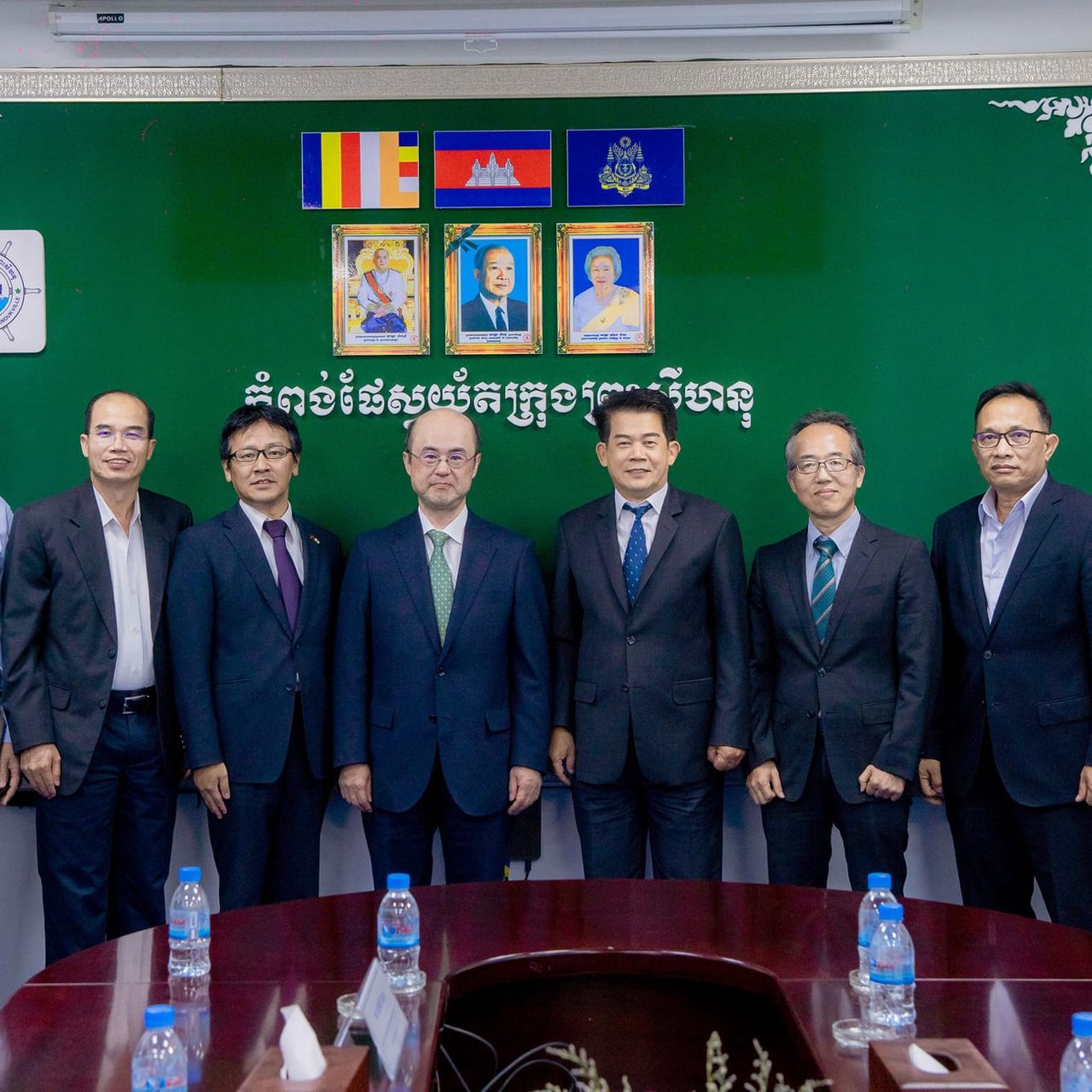 Held a discussion meeting with Mr. Kenzo NAKAGAWA, Director of the International Affairs and Industrial Port Policy Division, Ports and Harbors Bureau