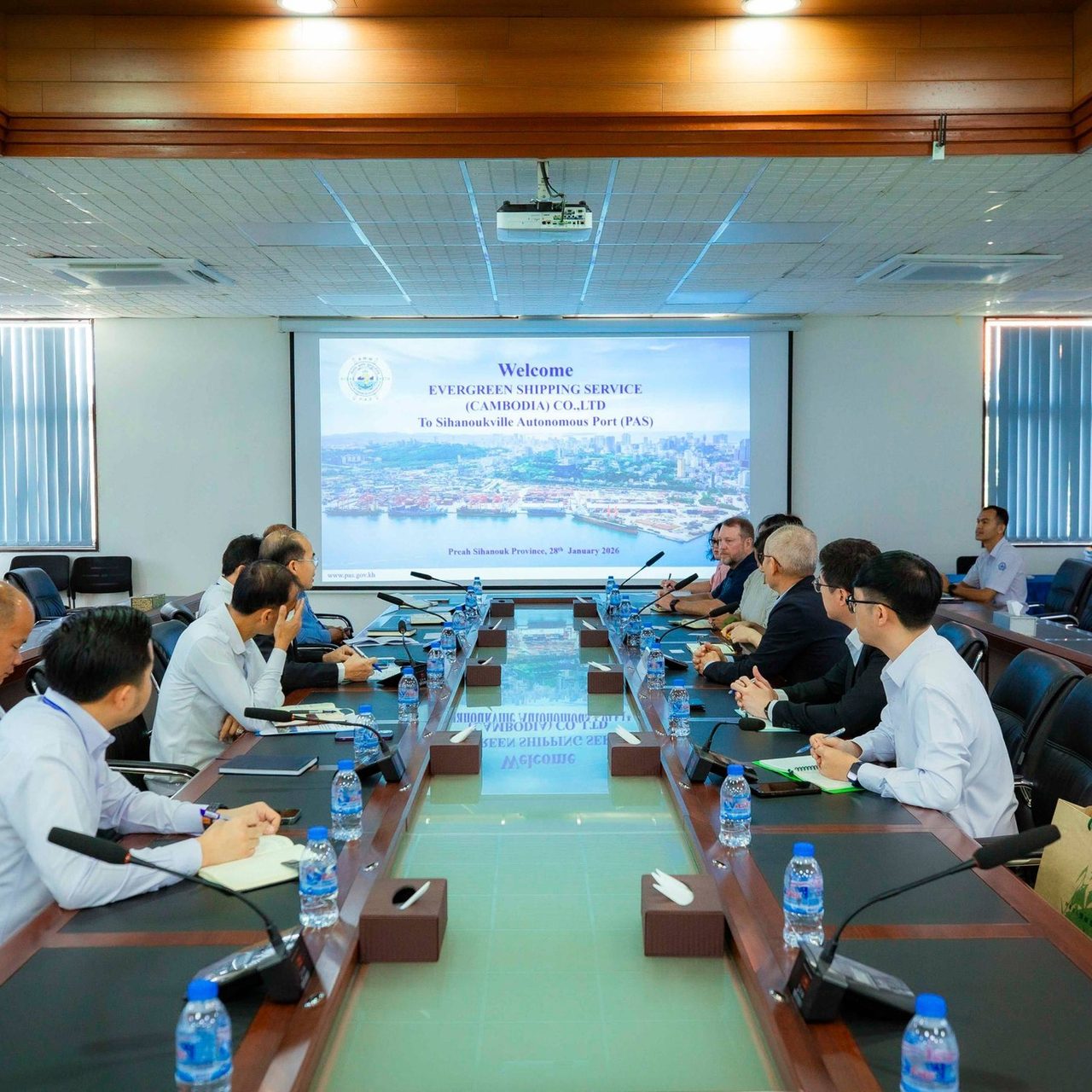 Held a discussion meeting with Evergreen Shipping Services (Cambodia) Co., Ltd