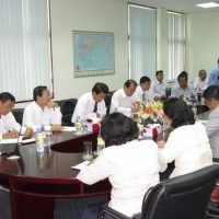 ម៉ោងធ្វើការ