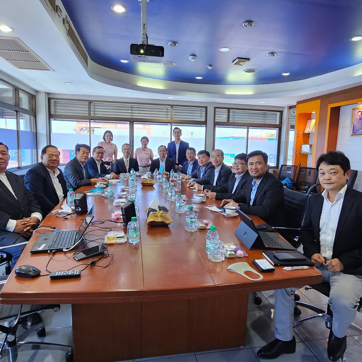 PAS Management, conducted a study tour at Estern Sea Laem Chabang Terminal Co., Ltd (ESCO) and learning its Terminal Operating System
