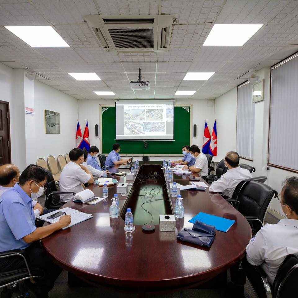 A virtual meeting via Zoom application regarding the traffic congestion in port, attended by Members of PAS Board of Directors, State Controller for PAS, and JICA Experts Team